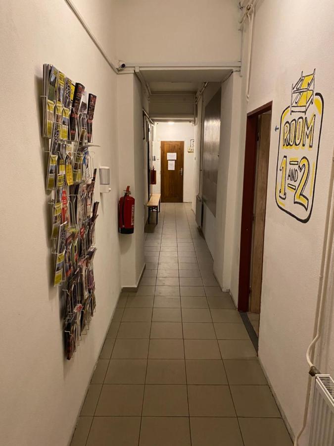 Easy Housing Vandrarhem *